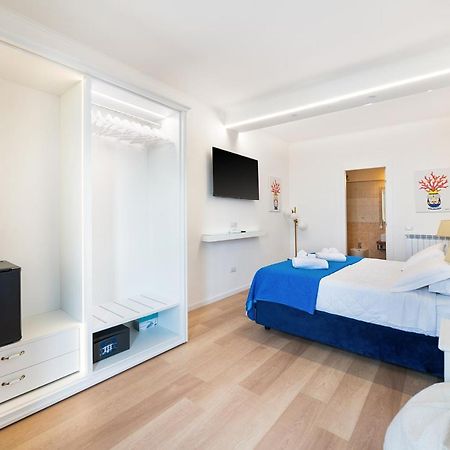 Bed and Breakfast The Attico à Sorrente Extérieur photo